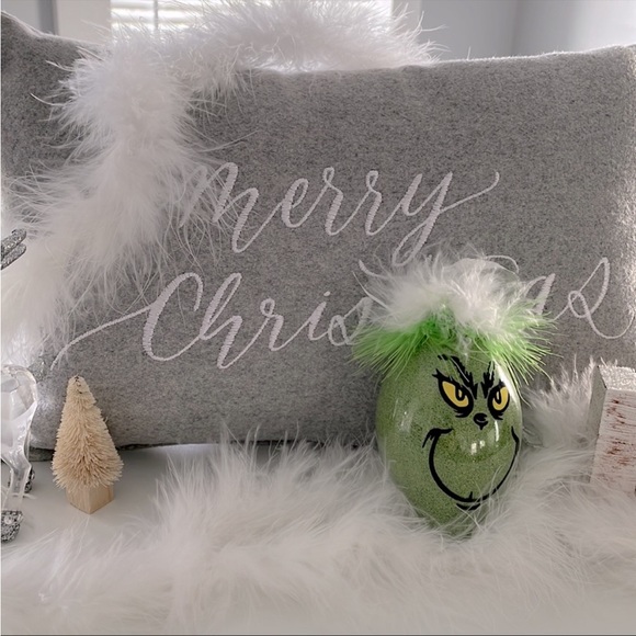 The Grinch ornament - Picture 2 of 3